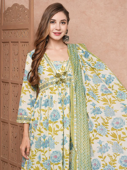 Floral Mirror Embroidered Kurta Set