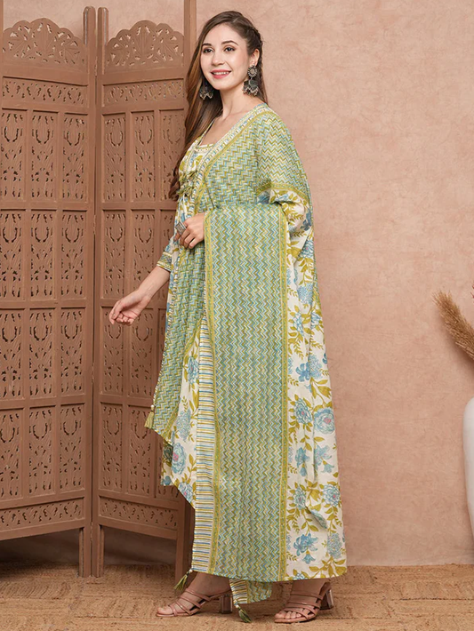 Floral Mirror Embroidered Kurta Set